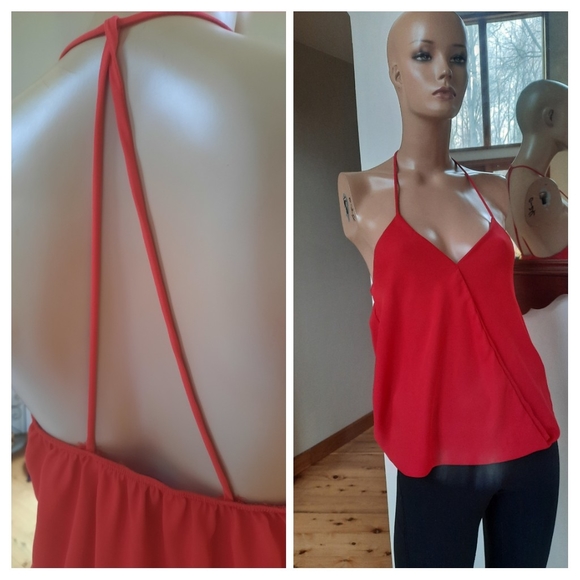 Windsor Tops - 💥SALE. Windsor. Size Medium. Red.  I ❤️ Bundles. CLOSET CLEANOUT